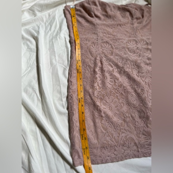 NWOT Dress The Polulation Leanne Lace Mini Dress in Blush-Tagged XL fits like M - Picture 13 of 14